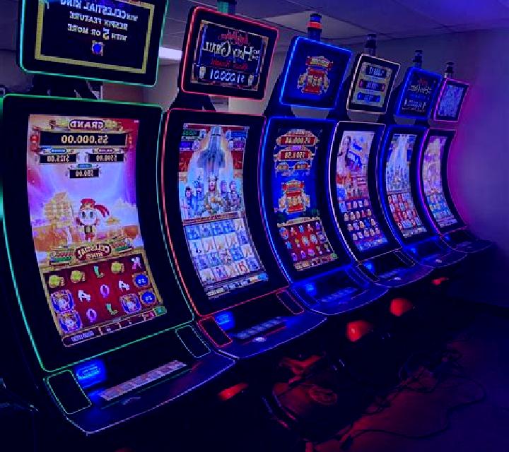 3 Books of Krampus slot machine