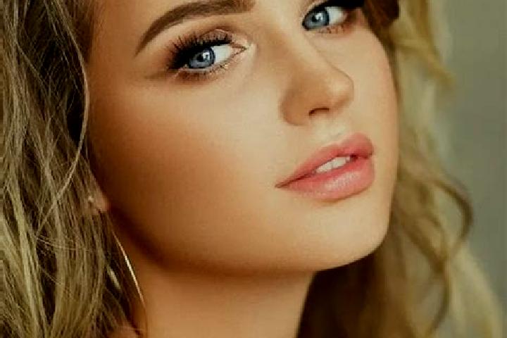 Double Joker Hold and Win online slot