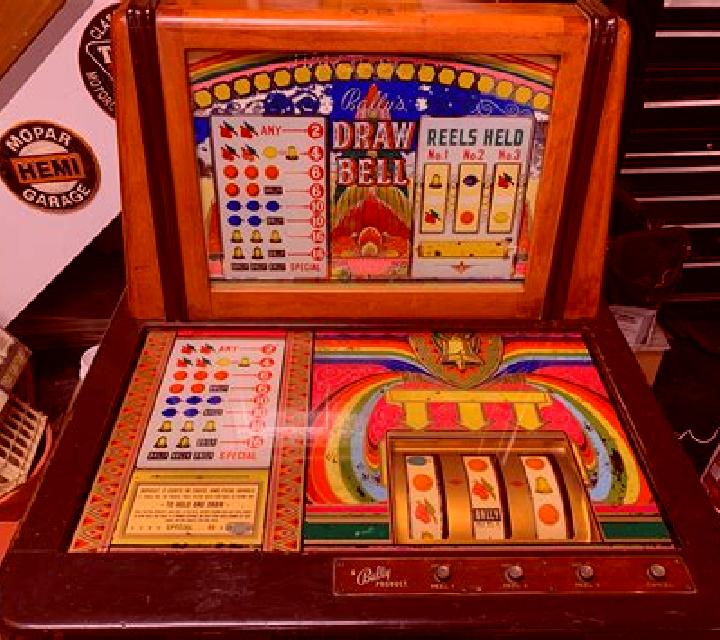 Jars of Egypt online slot