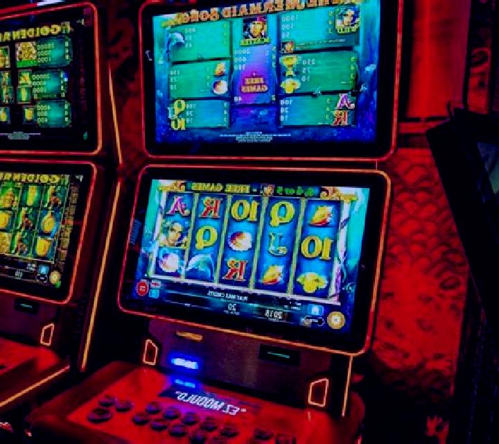 Luck of the Charms slot