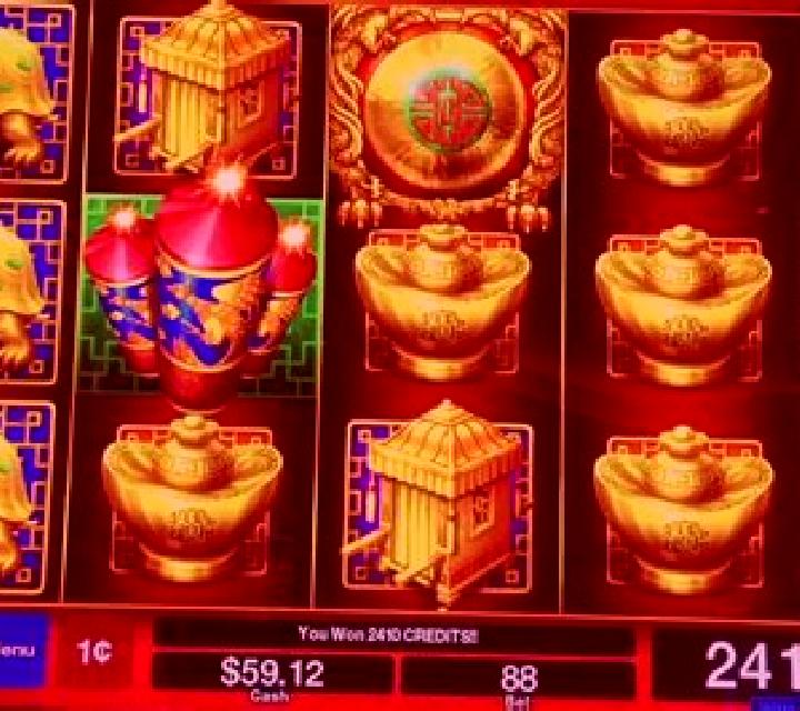 Raptor 2 slot game