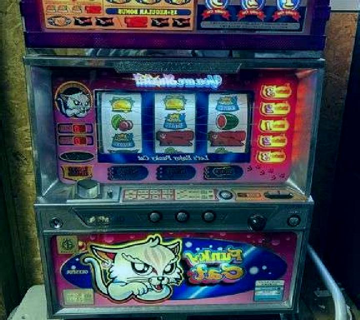 Slingo Elf Blitz slot game