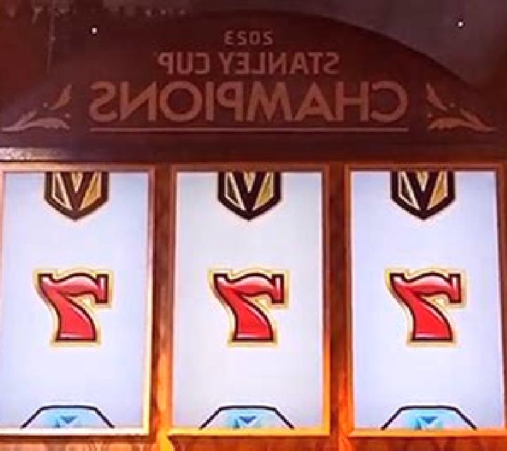 The Three Musketeers (edict) slot machine